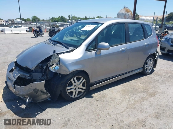 2007 Honda Fit Sport with VIN JHMGD38637S067718, listed as a IAAI auction lot 42348751 with 135,198 mi miles and . Bid and sale history available at DreamBid. Image 17.