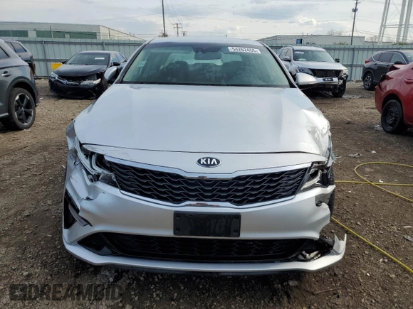 2020 Kia Optima LX z VIN 5XXGT4L37LG427763, wystawiony jako Copart lot #54262455 z przebiegiem 26 965 mil mil oraz Szkoda całkowita • Salvage title. Historia ofert i sprzedaży dostępna na DreamBid. Obrazek 5.