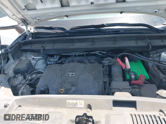 2021 Toyota Highlander L with VIN 5TDZZRAH7MS072385, listed as a IAAI auction lot 42281326 with 101,433 mi miles and . Bid and sale history available at DreamBid. Image 10.