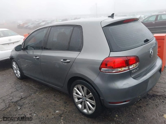 2013 Volkswagen Golf TDI with VIN WVWDM7AJ3DW133098, listed as a IAAI auction lot 41129134 with 89,753 mi miles. Bid and sale history available at carsss.com. Image 3.