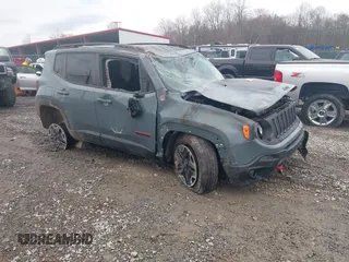 2016 Jeep Renegade Trailhawk with VIN ZACCJBCT1GPE21919, listed as a IAAI auction lot 41928423 with 80,982 mi miles and . Bid and sale history available at carsss.com. Image 1.