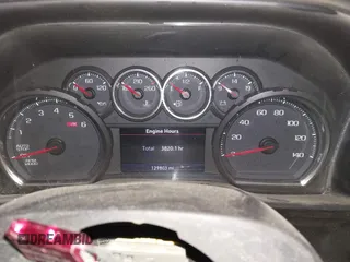2019 Chevrolet Silverado 1500 LT with VIN 1GCUYDED2KZ133242, listed as a IAAI auction lot 41645716 with 129,803 mi miles. Bid and sale history available at carsss.com. Image 7.