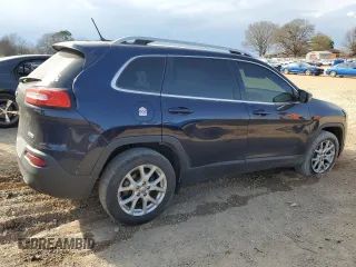 2015 Jeep Cherokee Latitude with VIN 1C4PJLCBXFW700186, listed as a Copart auction lot 49210955 with 160,087 mi miles and Salvage Title. Bid and sale history available at DreamBid. Image 3.
