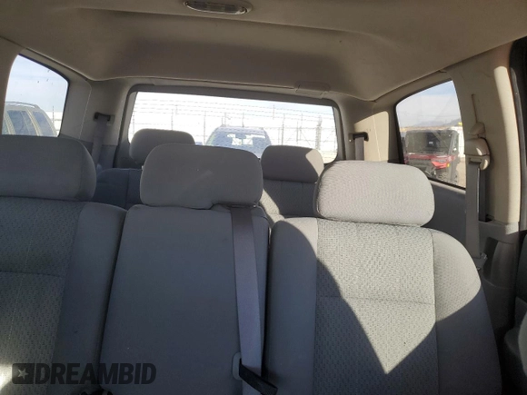 2008 Dodge Durango with VIN 1D8HB38NX8F145104, listed as a Copart auction lot 76868054 with 130,609 mi miles and Salvage title. Bid and sale history available at DreamBid. Image 10.