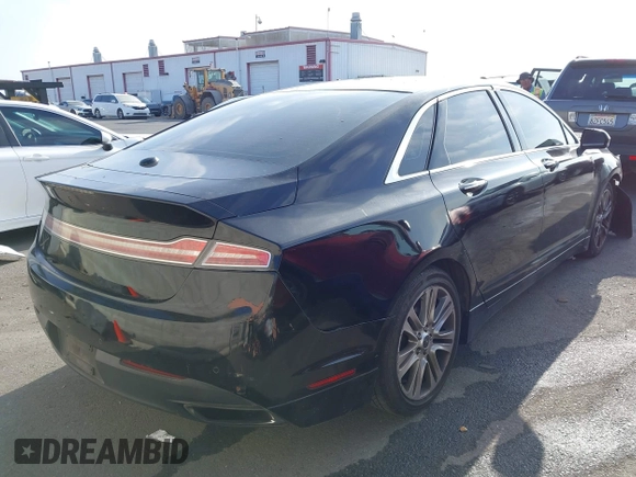 2013 Lincoln MKZ with VIN 3LN6L2G90DR828374, listed as a IAAI auction lot 42272529 with 137,640 mi miles and . Bid and sale history available at DreamBid. Image 4.