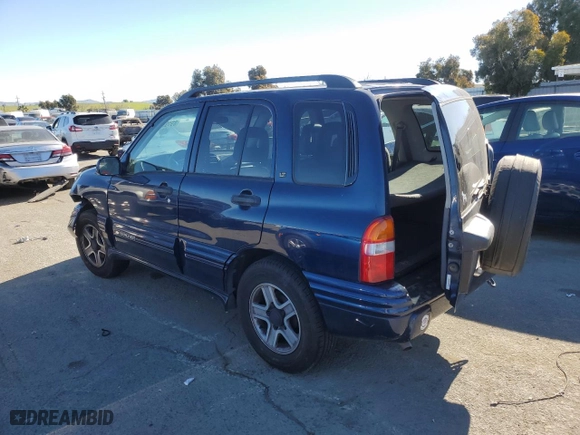 2003 Chevrolet Tracker LT with VIN 2CNBJ634936906291, listed as a Copart auction lot 89198025 with NaN miles and Salvage Title. Bid and sale history available at carsss.com. Image 2.