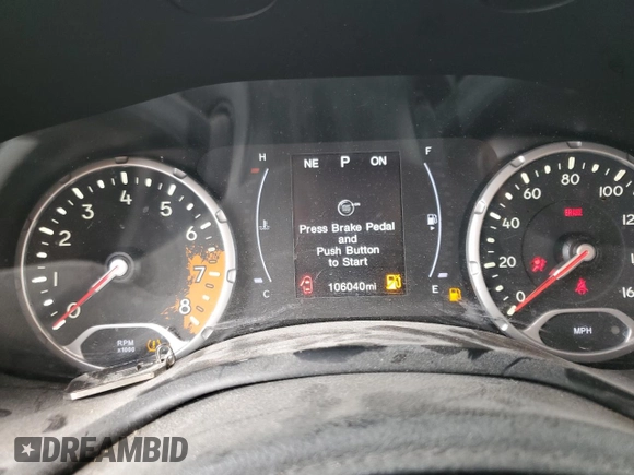 2018 Jeep Renegade Latitude z VIN ZACCJABB0JPG71260, wystawiony jako Copart lot #54177035 z przebiegiem 106 040 mil mil oraz Szkoda całkowita • Salvage title. Historia ofert i sprzedaży dostępna na DreamBid. Obrazek 9.