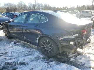 2015 Acura TLX V6 Tech with VIN 19UUB2F59FA009939, listed as a Copart auction lot 41357635 with 153,248 mi miles and Salvage Title. Bid and sale history available at carsss.com. Image 2.