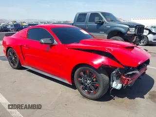 2017 Ford Mustang V6 с VIN 1FA6P8AM5H5260033, выставлен на аукционе IAAI как лот 42488797 с пробегом 59 397 миль миль и . История ставок и продаж доступна на DreamBid. Изображение 1.