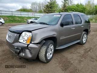 2011 GMC Yukon Denali z VIN 1GKS2EEF2BR238545, wystawiony jako Copart lot #56567215 z przebiegiem 217 268 mil mil oraz Nie do naprawy • Non repairable. Historia ofert i sprzedaży dostępna na DreamBid. Obrazek 1.