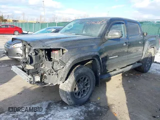 2018 Toyota Tacoma SR with VIN 3TMCZ5AN6JM121723, listed as a IAAI auction lot 41396387 with 78,594 mi miles. Bid and sale history available at carsss.com. Image 18.