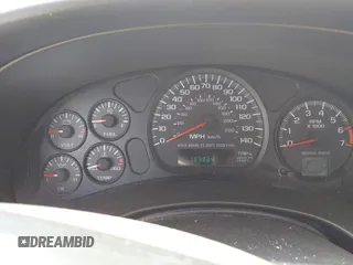 2004 Chevrolet Monte Carlo SS with VIN 2G1WX12K249432877, listed as a IAAI auction lot 41902427 with 183,884 mi miles. Bid and sale history available at carsss.com. Image 7.