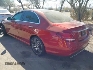2019 Mercedes-Benz E 300 with VIN WDDZF4JB6KA555101, listed as a IAAI auction lot 41644889 with 78,812 mi miles and . Bid and sale history available at DreamBid. Image 3.