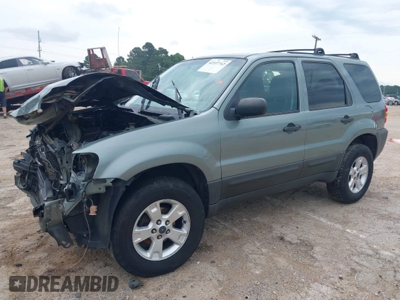 2006 Ford Escape XLT with VIN 1FMYU03146KD35945, listed as a IAAI auction lot 42337712 with 159,833 mi miles and . Bid and sale history available at DreamBid. Image 18.