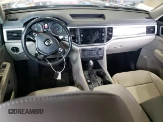 2018 Volkswagen Atlas SE z VIN 1V2DR2CA6JC544525, wystawiony jako Copart lot #55482545 z przebiegiem 131 950 mil mil oraz Szkoda całkowita • Salvage title. Historia ofert i sprzedaży dostępna na DreamBid. Obrazek 8.