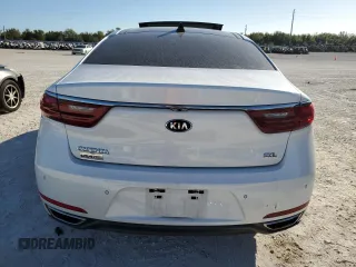 2017 Kia Cadenza Premium with VIN KNALC4J10H5063940, listed as a Copart auction lot 83557634 with 79,129 mi miles and Non Repairable. Bid and sale history available at carsss.com. Image 6.