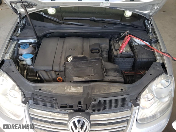 2010 Volkswagen Jetta Sedan Limited with VIN 3VWAX7AJ8AM160381, listed as a Copart auction lot 47402335 with 208,168 mi miles and Salvage Title. Bid and sale history available at carsss.com. Image 11.