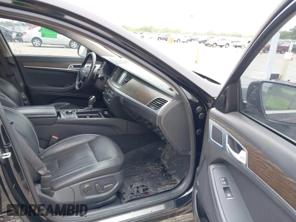 2017 Genesis G80 3.8L with VIN KMHGN4JEXHU210171, listed as a IAAI auction lot 42286383 with 94,240 mi miles and . Bid and sale history available at DreamBid. Image 5.