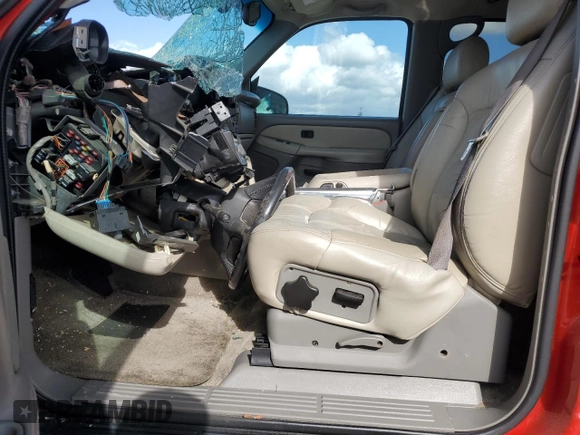 2002 Chevrolet Tahoe Z71 with VIN 1GNEK13T12R148823, listed as a Copart auction lot 44988415 with 0 mi miles and Salvage Title. Bid and sale history available at carsss.com. Image 7.