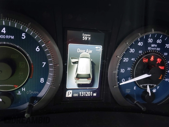 2017 Toyota Sienna XLE Auto Access Seat with VIN 5TDYZ3DCXHS888196, listed as a IAAI auction lot 41730418 with 131,201 mi miles. Bid and sale history available at carsss.com. Image 7.