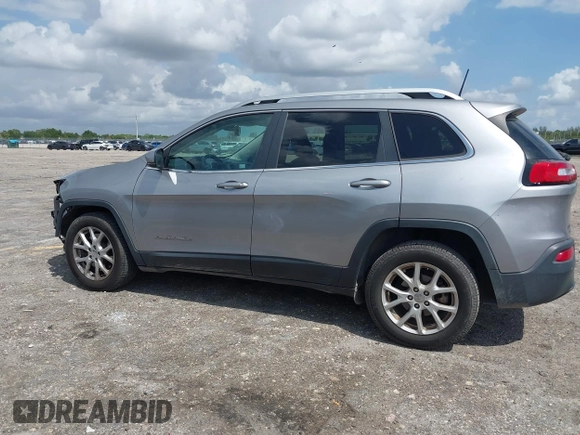 2017 Jeep Cherokee Latitude with VIN 1C4PJLCB9HW660797, listed as a IAAI auction lot 42024301 with 92,150 mi miles and . Bid and sale history available at carsss.com. Image 15.