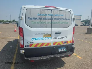 2017 Ford Transit z VIN 1FTYE1YM1HKA82547, wystawiony jako IAAI lot #42509645 z przebiegiem 312 474 mil mil oraz . Historia ofert i sprzedaży dostępna na DreamBid. Obrazek 24.