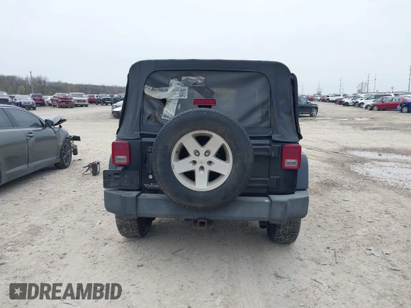 2007 Jeep Wrangler Unlimited X with VIN 1J4GA39177L153387, listed as a IAAI auction lot 42021211 with 207,965 mi miles and . Bid and sale history available at DreamBid. Image 16.