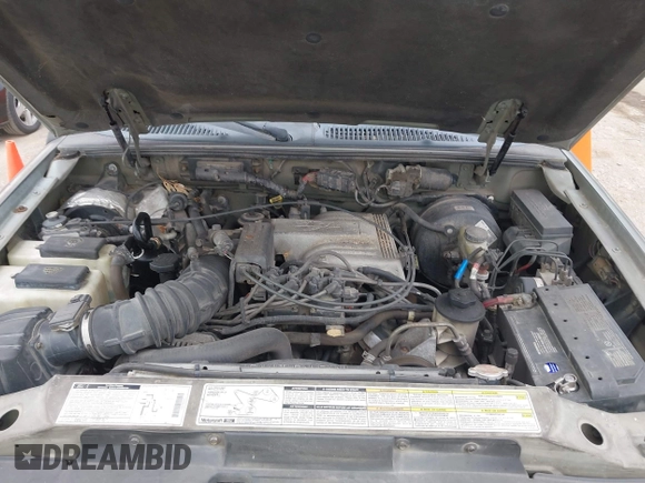 1999 Mercury Mountaineer with VIN 4M2DU55P4XUJ17716, listed as a IAAI auction lot 42488248 with 317,477 mi miles and . Bid and sale history available at DreamBid. Image 10.