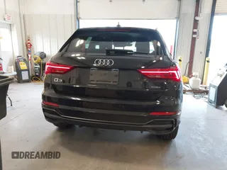 2021 Audi Q3 S line Premium Plus with VIN WA1EECF32M1054629, listed as a IAAI auction lot 41588322 with 33,385 mi miles and . Bid and sale history available at DreamBid. Image 17.