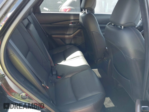 2024 Mazda CX-30 S Premium with VIN 3MVDMBDM4RM651543, listed as a IAAI auction lot 41993345 with 25,675 mi miles and . Bid and sale history available at DreamBid. Image 8.