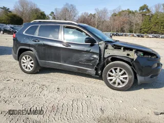 2016 Jeep Cherokee Limited with VIN 1C4PJMDS9GW267787, listed as a Copart auction lot 49398105 with 190,936 mi miles and Salvage Title. Bid and sale history available at DreamBid. Image 4.
