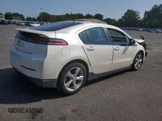 2014 Chevrolet Volt with VIN 1G1RA6E45EU159057, listed as a Copart auction lot 78576584 with Not Provided miles and Salvage Title. Bid and sale history available at DreamBid. Image 3.