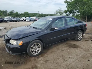 2007 Volvo S60 2.5L Turbo with VIN YV1RH592072606327, listed as a Copart auction lot 70507484 with 127,729 mi miles and Non Repairable. Bid and sale history available at carsss.com. Image 1.