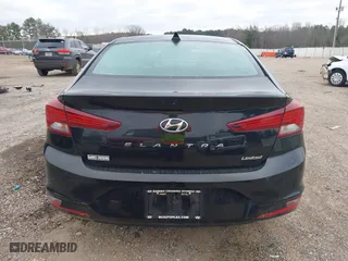 2019 Hyundai Elantra SEL with VIN 5NPD84LF3KH424053, listed as a IAAI auction lot 41467524 with 82,943 mi miles. Bid and sale history available at carsss.com. Image 17.