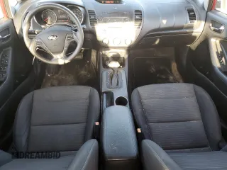 2016 Kia Forte LX z VIN KNAFX4A67G5443711, wystawiony jako Copart lot #52071265 z przebiegiem 121 467 mil mil oraz Szkoda całkowita • Salvage title. Historia ofert i sprzedaży dostępna na DreamBid. Obrazek 8.