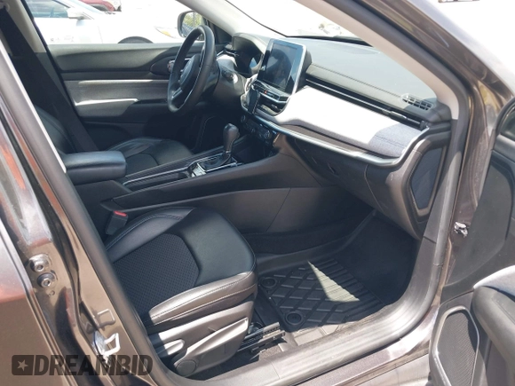 2022 Jeep Compass Latitude with VIN 3C4NJCBB4NT137245, listed as a IAAI auction lot 42356177 with 95,577 mi miles and . Bid and sale history available at DreamBid. Image 5.
