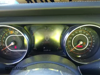 2019 Jeep Wrangler Unlimited Sahara with VIN 1C4HJXEN7KW641854, listed as a IAAI auction lot 41635091 with 51,039 mi miles and . Bid and sale history available at DreamBid. Image 7.