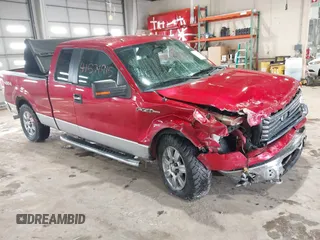 2011 Ford F-150 XL with VIN 1FTFX1EF7BFB01433, listed as a IAAI auction lot 41571915 with 285,638 mi miles and . Bid and sale history available at carsss.com. Image 1.
