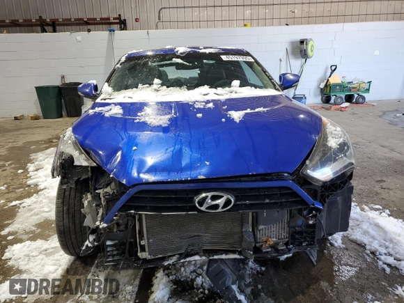 2013 Hyundai Veloster Turbo w/Black Int with VIN KMHTC6AE8DU109947, listed as a Copart auction lot 50118255 with 196,992 mi miles and Non Repairable. Bid and sale history available at carsss.com. Image 5.