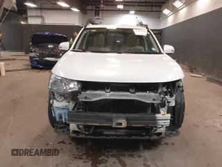 2015 Mitsubishi Outlander SE with VIN JA4AZ3A39FZ012490, listed as a IAAI auction lot 41405104 with 95,131 mi miles and . Bid and sale history available at DreamBid. Image 13.