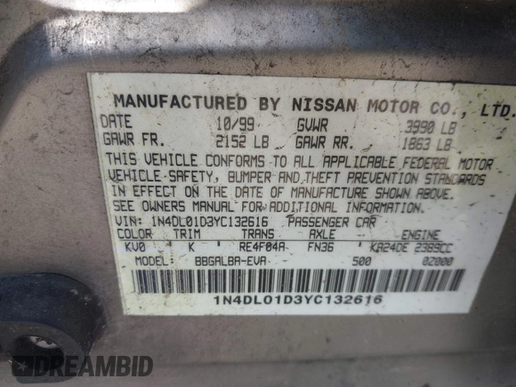 2000 Nissan Altima XE with VIN 1N4DL01D3YC132616, listed as a IAAI auction lot 42037326 with 131,941 mi miles. Bid and sale history available at carsss.com. Image 9.