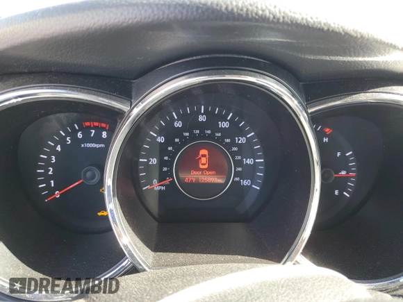 2013 Kia Optima LX z VIN 5XXGM4A71DG182351, wystawiony jako Copart lot #53869324 z przebiegiem 125 893 mil mil oraz Szkoda całkowita • Salvage title. Historia ofert i sprzedaży dostępna na DreamBid. Obrazek 9.
