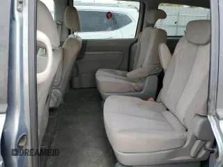 2009 Kia Sedona LX with VIN KNDMB233196318832, listed as a Copart auction lot 75229804 with 350,784 mi miles and Clean Title. Bid and sale history available at carsss.com. Image 11.