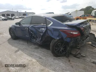 2017 Nissan Altima SR with VIN 1N4AL3AP1HC496077, listed as a Copart auction lot 71056064 with 47,953 mi miles and Salvage Title. Bid and sale history available at DreamBid. Image 2.