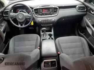 2016 Kia Sorento L with VIN 5XYPG4A34GG027362, listed as a Copart auction lot 84928684 with 154,502 mi miles and Salvage Title. Bid and sale history available at DreamBid. Image 8.