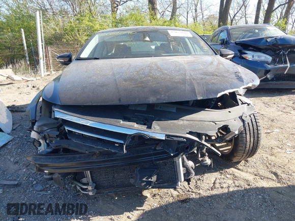 2012 Volkswagen CC Sport with VIN WVWMN7AN3CE500036, listed as a IAAI auction lot 42032040 with Not provided miles and . Bid and sale history available at DreamBid. Image 13.