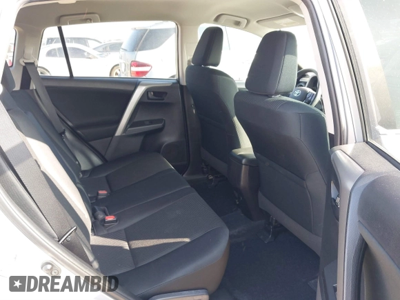 2017 Toyota RAV4 LE z VIN 2T3ZFREV5HW370737, wystawiony jako IAAI lot #41511531 z przebiegiem 109 508 mil mil oraz . Historia ofert i sprzedaży dostępna na DreamBid. Obrazek 8.