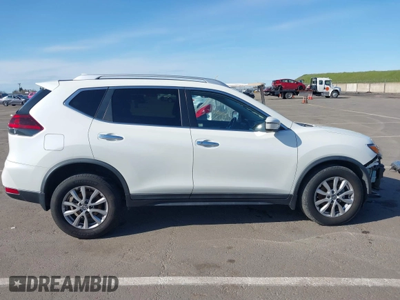 2018 Nissan Rogue SV with VIN KNMAT2MVXJP596787, listed as a IAAI auction lot 41830629 with 98,179 mi miles. Bid and sale history available at carsss.com. Image 14.