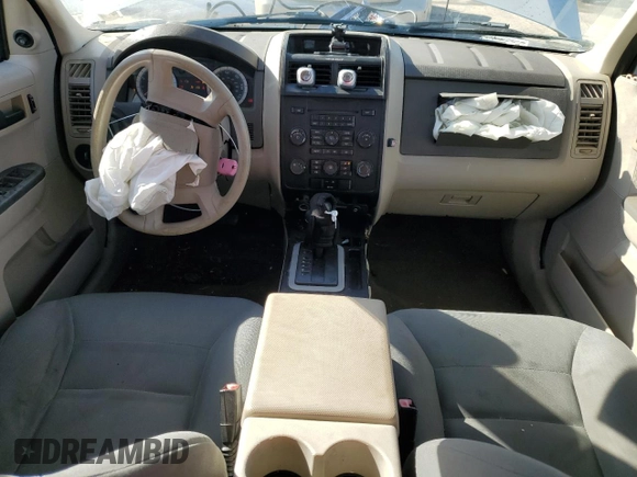 2008 Ford Escape XLS with VIN 1FMCU92Z98KE09756, listed as a Copart auction lot 42639645 with 156,859 mi miles and Salvage title. Bid and sale history available at DreamBid. Image 8.