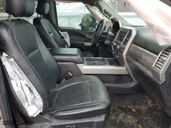 2017 Ford Super Duty F-250 SRW Lariat with VIN 1FT7W2BT4HEC21907, listed as a Copart auction lot 45737045 with 180,641 mi miles and Salvage Title. Bid and sale history available at carsss.com. Image 7.